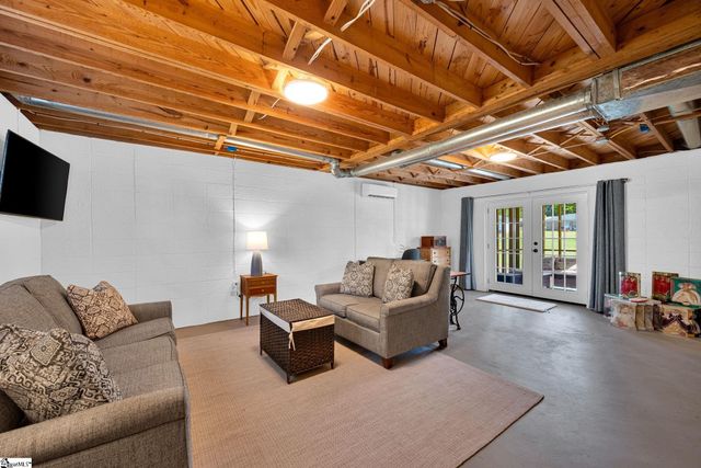 105 Lowry Road, Anderson, SC 29621