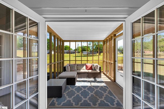 105 Lowry Road, Anderson, SC 29621