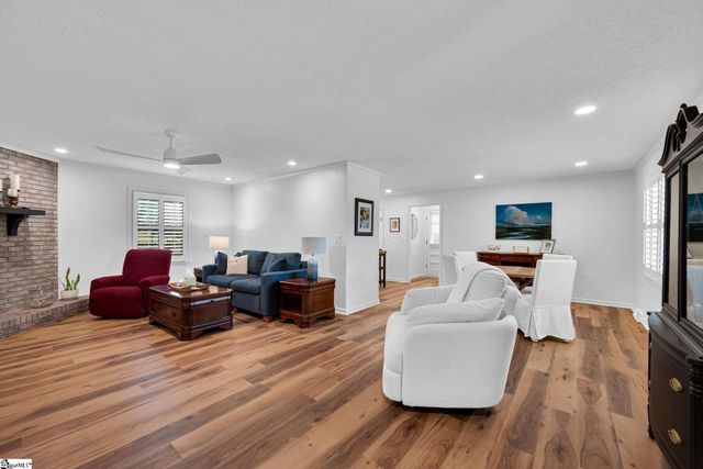 105 Lowry Road, Anderson, SC 29621