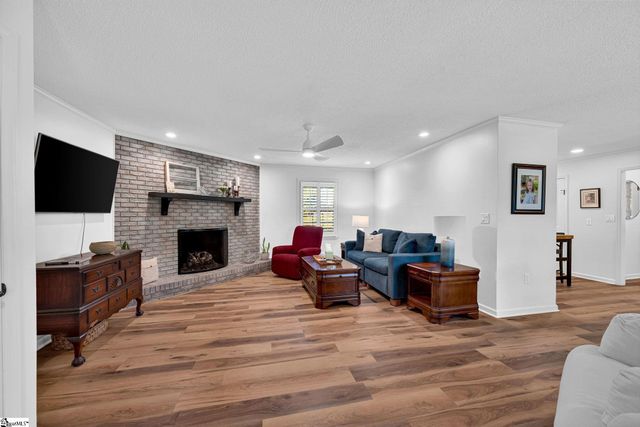 105 Lowry Road, Anderson, SC 29621