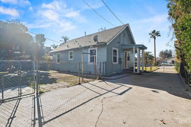 416 Beech Street, Bakersfield, CA 93304