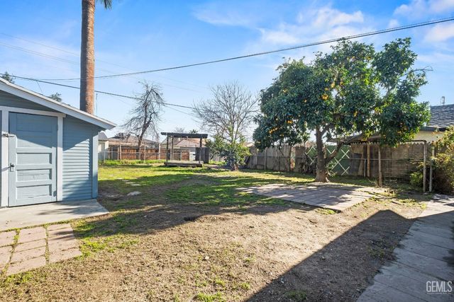 416 Beech Street, Bakersfield, CA 93304