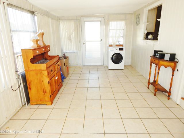 1461 Turkey Creek Drive NE, Palm Bay, FL 32905