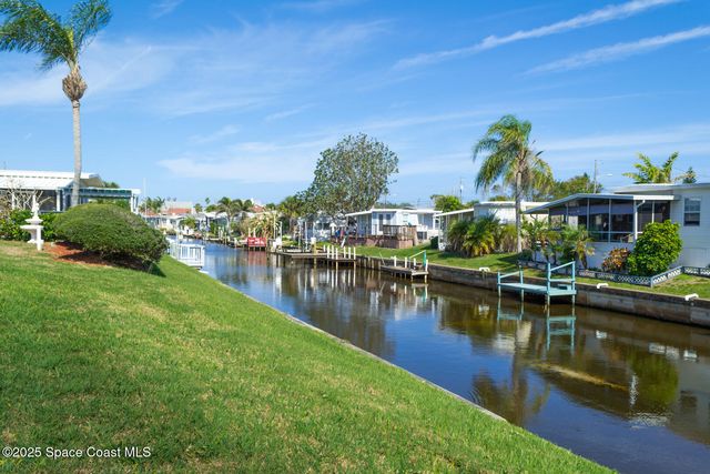 1461 Turkey Creek Drive NE, Palm Bay, FL 32905