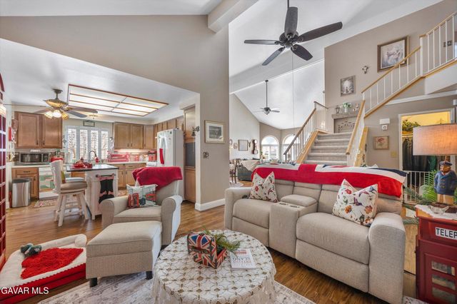 1049 Cloverdale Court, Rosamond, CA 93560