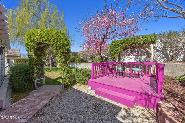 1049 Cloverdale Court, Rosamond, CA 93560