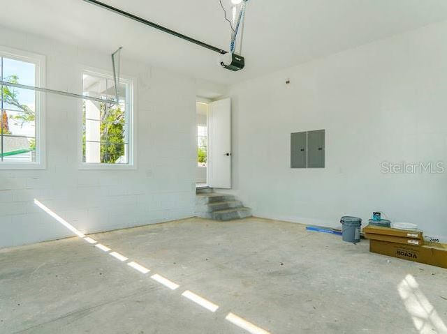 38 S POLLARD STREET, Oakland, FL 34760