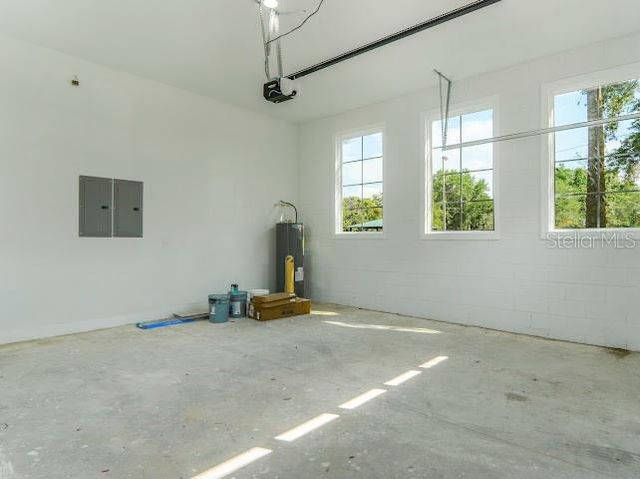 38 S POLLARD STREET, Oakland, FL 34760