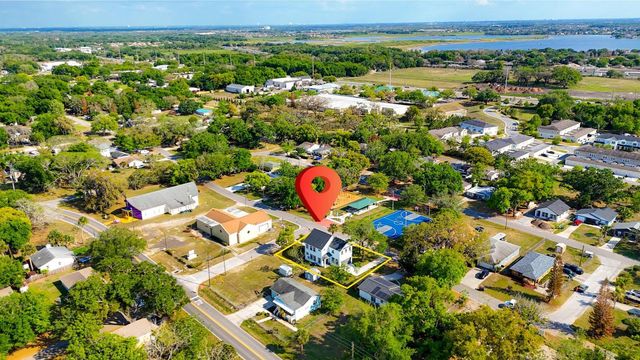 38 S POLLARD STREET, Oakland, FL 34760