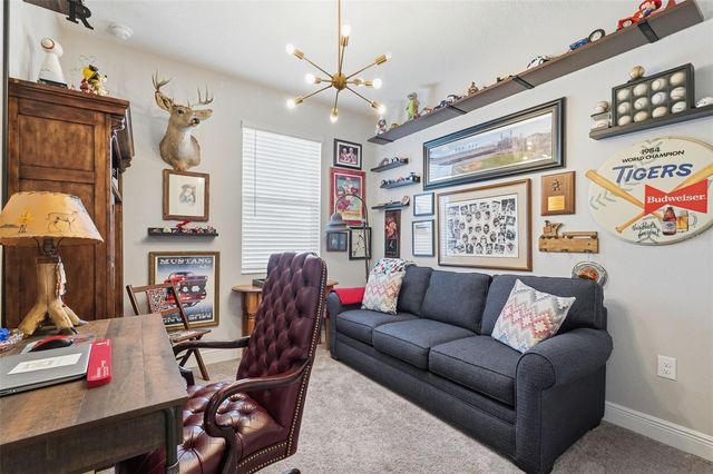 2201 GLADIOLUS LN LANE, Mascotte, FL 34753