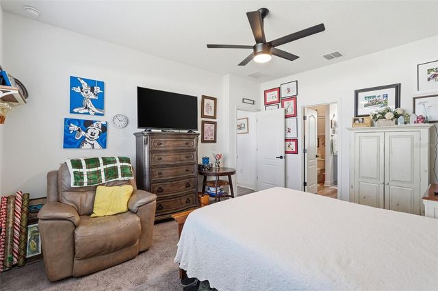 2201 GLADIOLUS LN LANE, Mascotte, FL 34753