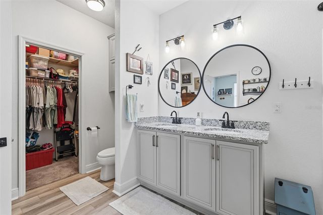 2201 GLADIOLUS LN LANE, Mascotte, FL 34753