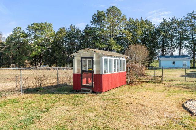 577 John Crotts Road, Mocksville, NC 27028