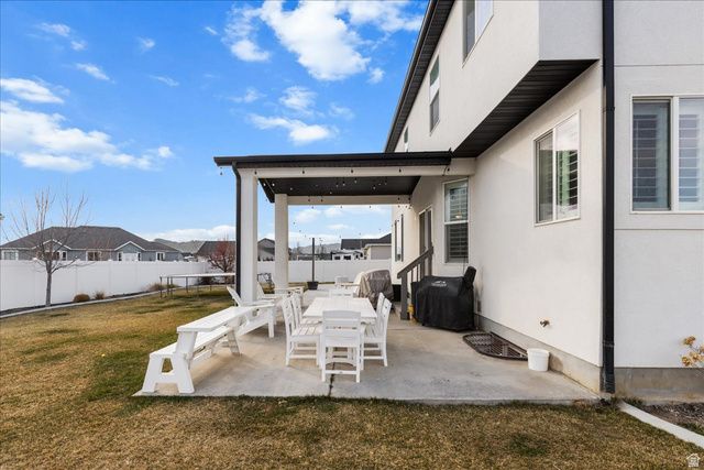 348 E COVENTRY WAY, Stansbury Park, UT 84074
