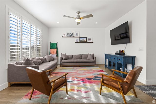 348 E COVENTRY WAY, Stansbury Park, UT 84074