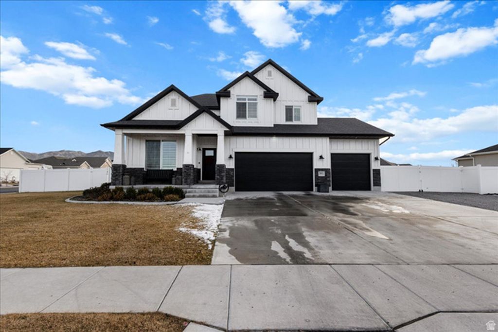 348 E COVENTRY WAY, Stansbury Park, UT 84074