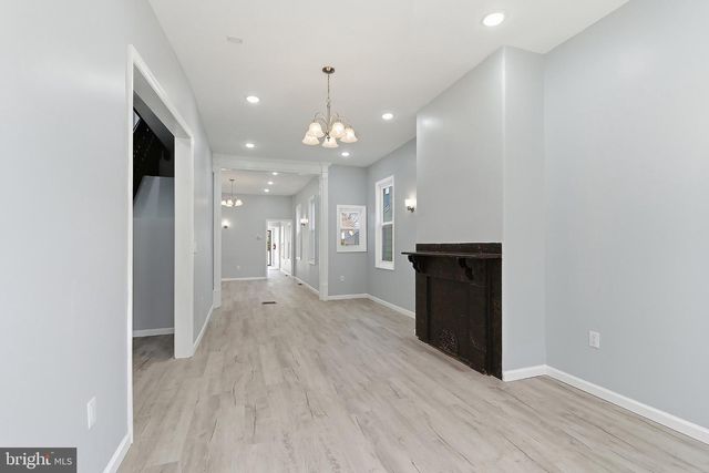 217 W UNION ST, Burlington, NJ 08016