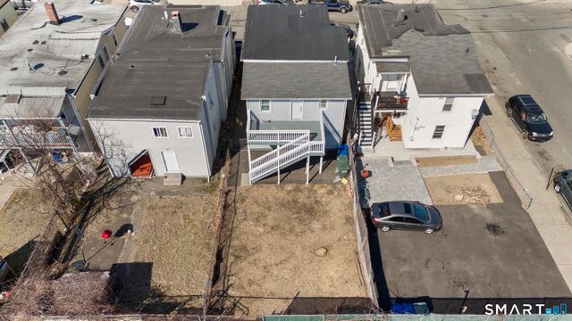 75 Commercial Street, Bridgeport, CT 06606