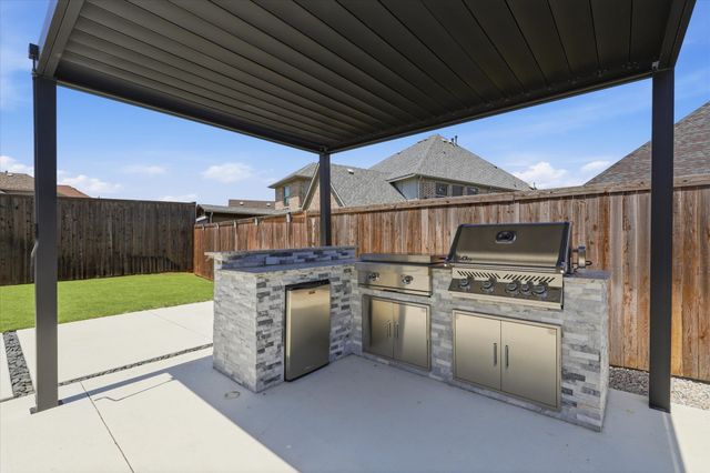 2433 Mare Road, Carrollton, TX 75010