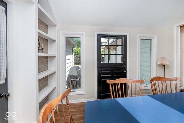 5942 Hillside Avenue East Drive, Indianapolis, IN 46220