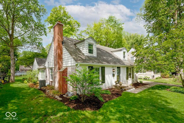 5942 Hillside Avenue East Drive, Indianapolis, IN 46220