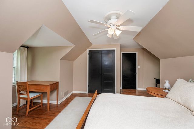 5942 Hillside Avenue East Drive, Indianapolis, IN 46220