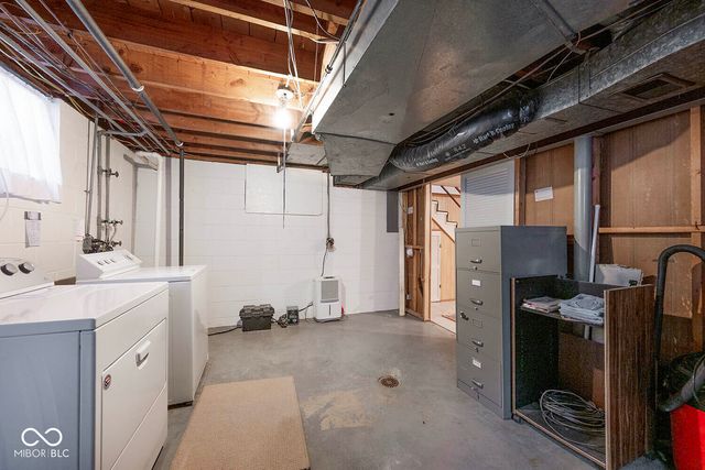 5942 Hillside Avenue East Drive, Indianapolis, IN 46220