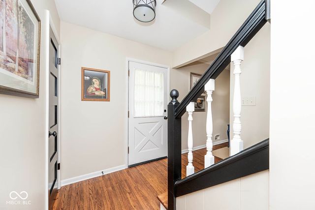 5942 Hillside Avenue East Drive, Indianapolis, IN 46220