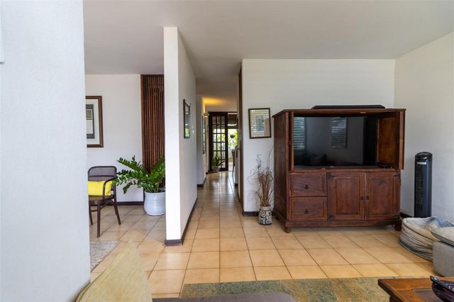 5 CALLE 5, Guaynabo, PR 00966