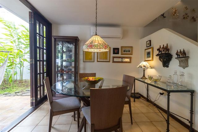 5 CALLE 5, Guaynabo, PR 00966