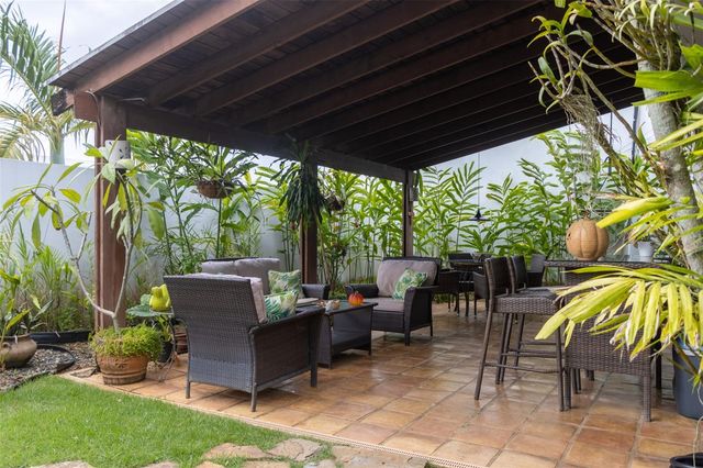 5 CALLE 5, Guaynabo, PR 00966