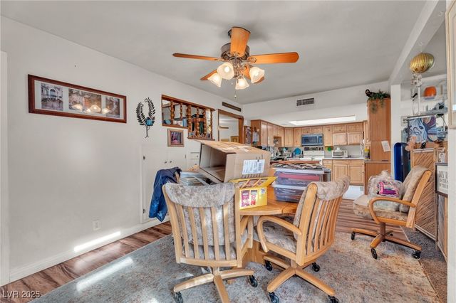 3543 Newland Avenue, Las Vegas, NV 89121