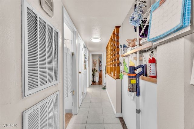 3543 Newland Avenue, Las Vegas, NV 89121