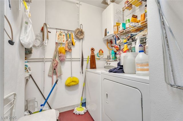 3543 Newland Avenue, Las Vegas, NV 89121