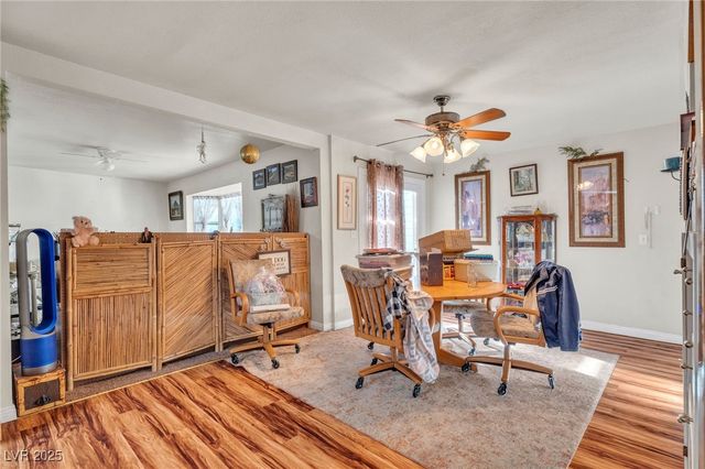 3543 Newland Avenue, Las Vegas, NV 89121