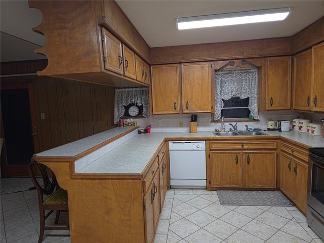 5066 Fm 535, Cedar Creek, TX 78612