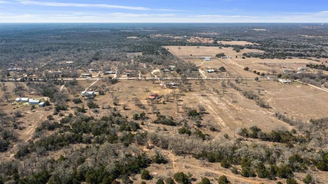 5066 Fm 535, Cedar Creek, TX 78612