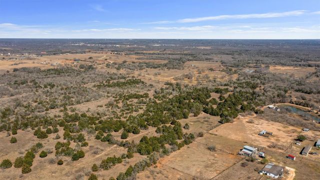 5066 Fm 535, Cedar Creek, TX 78612