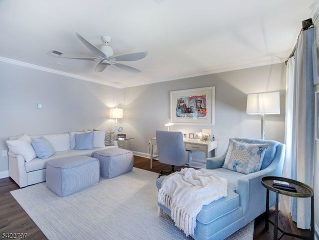 30 Dahlia Dr, Warren Twp., NJ 07059