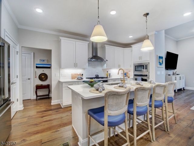 30 Dahlia Dr, Warren Twp., NJ 07059