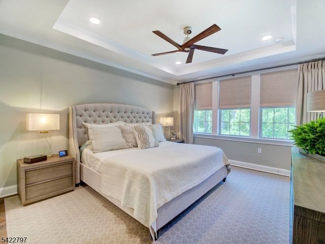 30 Dahlia Dr, Warren Twp., NJ 07059