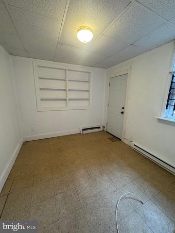3034 FRANKFORD AVE, Philadelphia, PA 19134