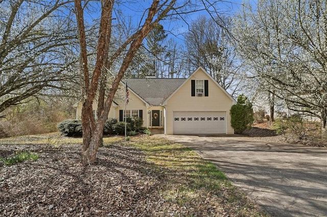 6250 Countryland Drive, Dawsonville, GA 30534