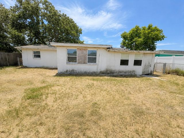 3303 EISENHOWER DRIVE, Holiday, FL 34691