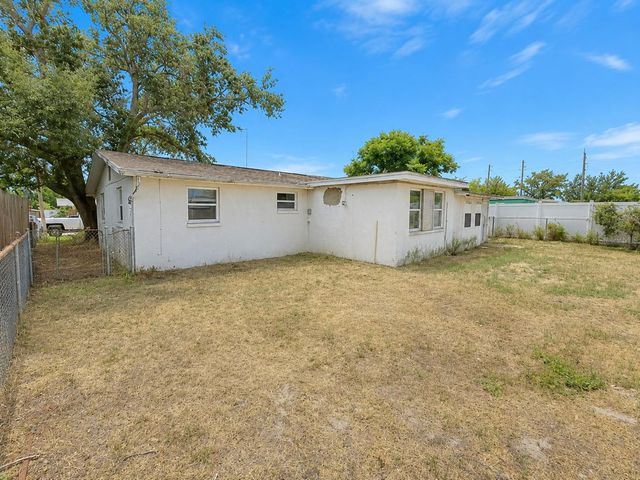 3303 EISENHOWER DRIVE, Holiday, FL 34691