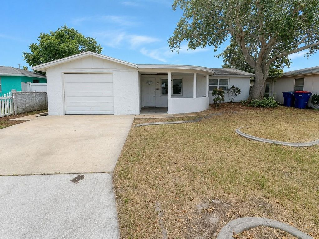 3303 EISENHOWER DRIVE, Holiday, FL 34691