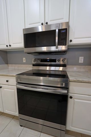 2245 Riverside Drive, 309, Columbus, OH 43221