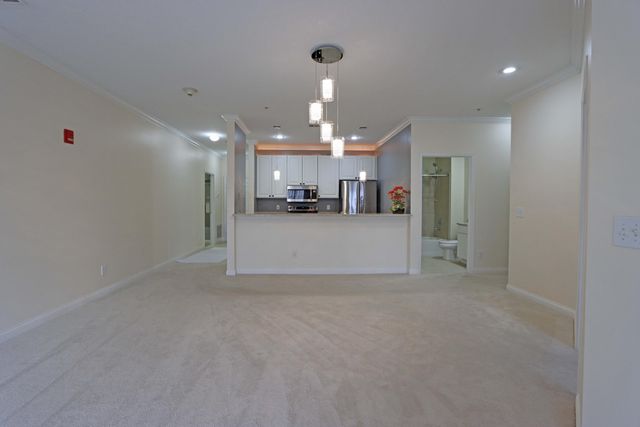 2245 Riverside Drive, 309, Columbus, OH 43221