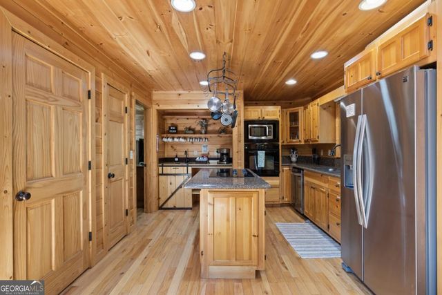 220 Solar Drive, Blue Ridge, GA 30513