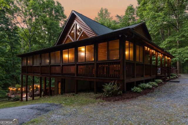 220 Solar Drive, Blue Ridge, GA 30513